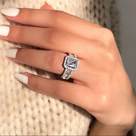 NEW White Gold Radiant&Baguette Ring 💍 - Picture 2 of 2